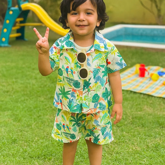 2pcs Tropical Leaf & Animal Print Shirt & Short Set
